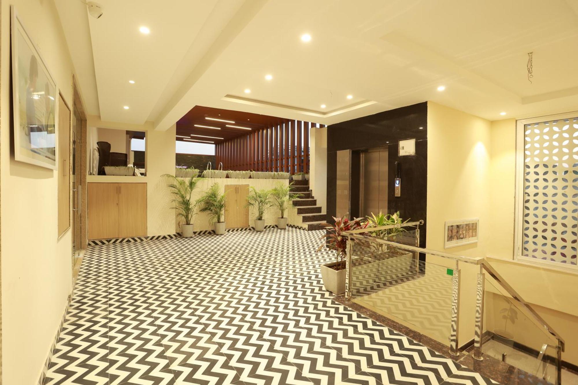 Hotel Taviral Regency Udaipur Ngoại thất bức ảnh